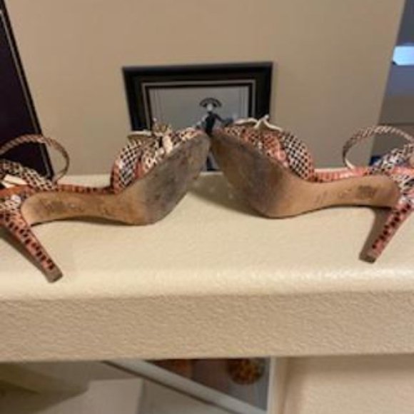 Vince Camuto Signature VI-BETTIE Heels - Picture 6 of 9